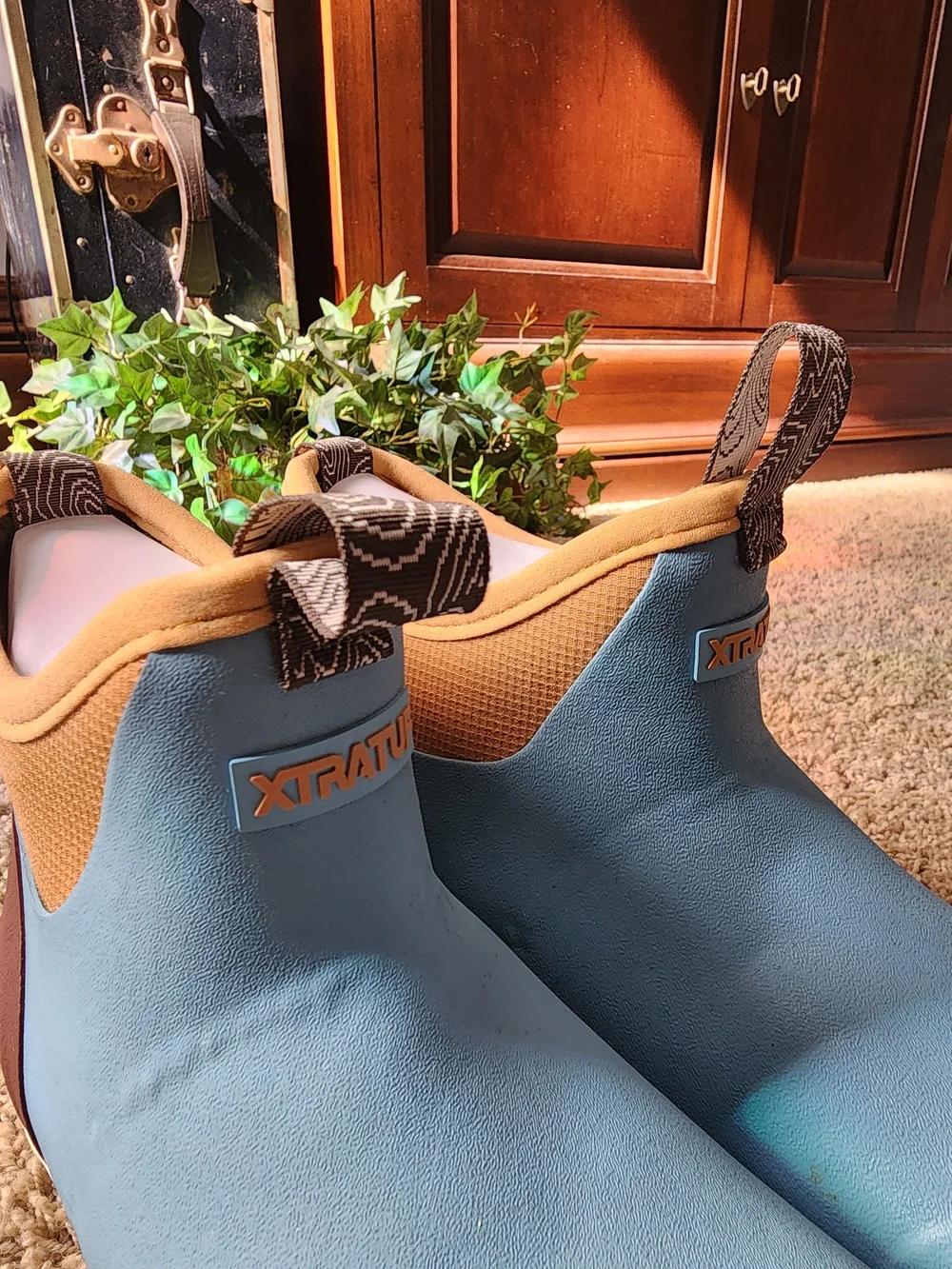 Xtratuf Fleece Lined Blue Waterproof Rain & Snow Ankle Boots with Tan Trim